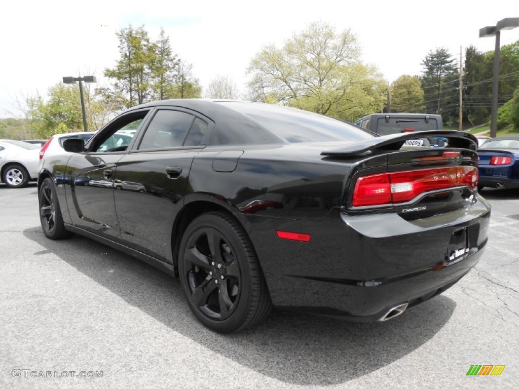 Pitch Black 2013 Dodge Charger R/T Road & Track Exterior Photo #80702963
