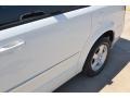 Stone White - Grand Caravan SXT Photo No. 12