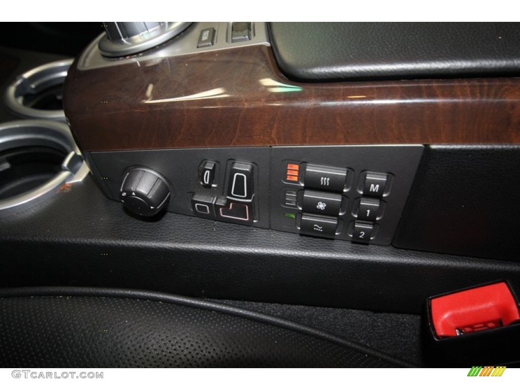 2008 BMW 7 Series 750Li Sedan Controls Photo #80703720