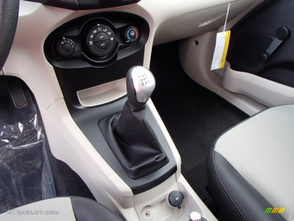 2013 Fiesta S Sedan - Ingot Silver / Charcoal Black/Light Stone photo #17