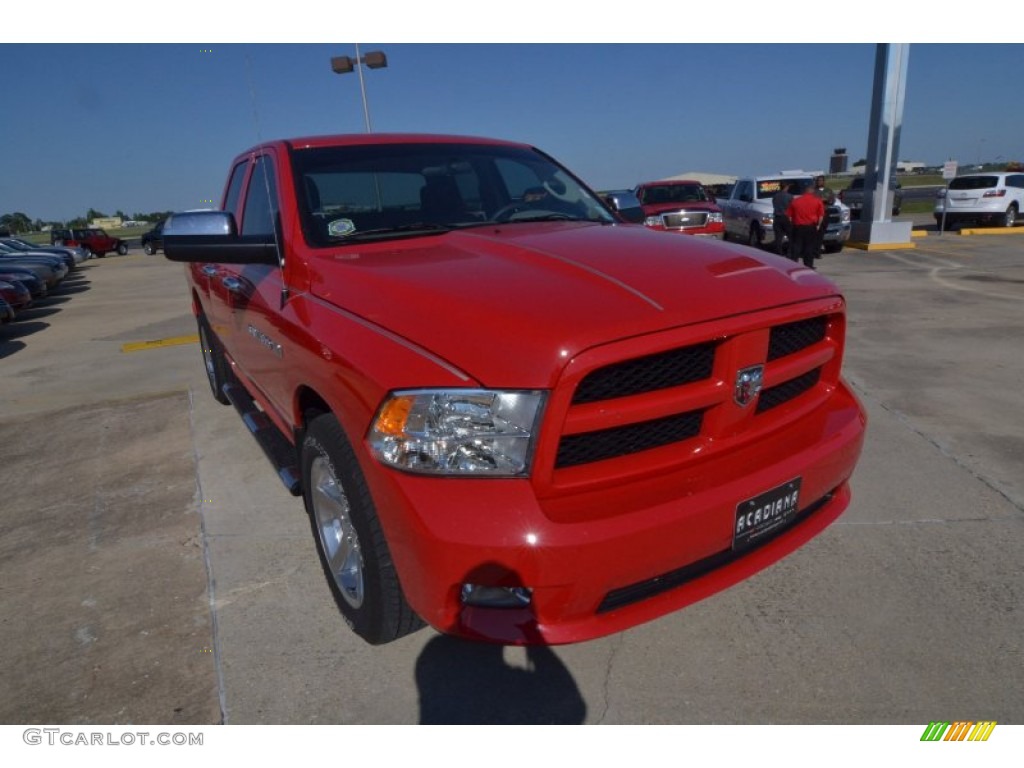 2012 Ram 1500 ST Quad Cab - Flame Red / Dark Slate Gray/Medium Graystone photo #10