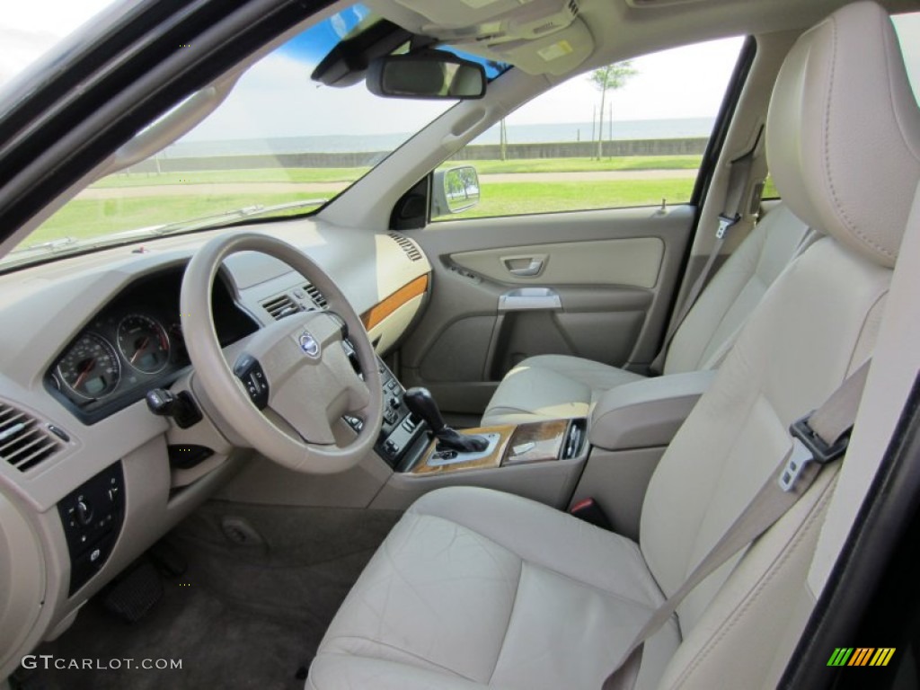 2006 Volvo XC90 2.5T Front Seat Photo #80705788