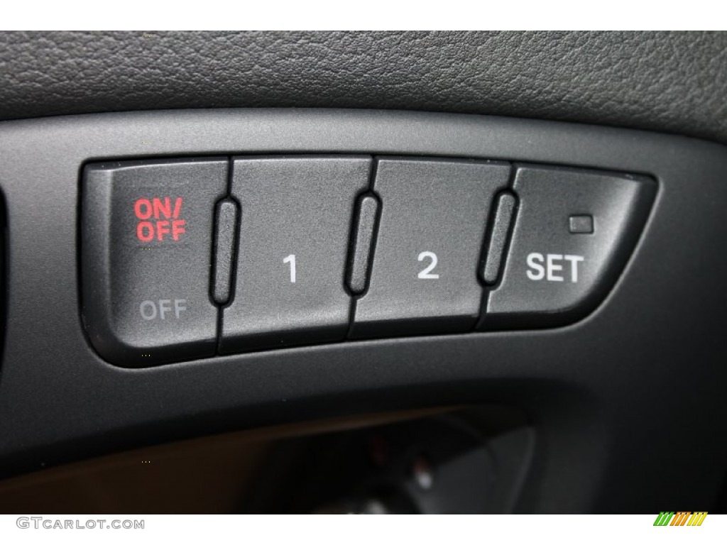 2013 Audi A5 2.0T quattro Coupe Controls Photo #80706341