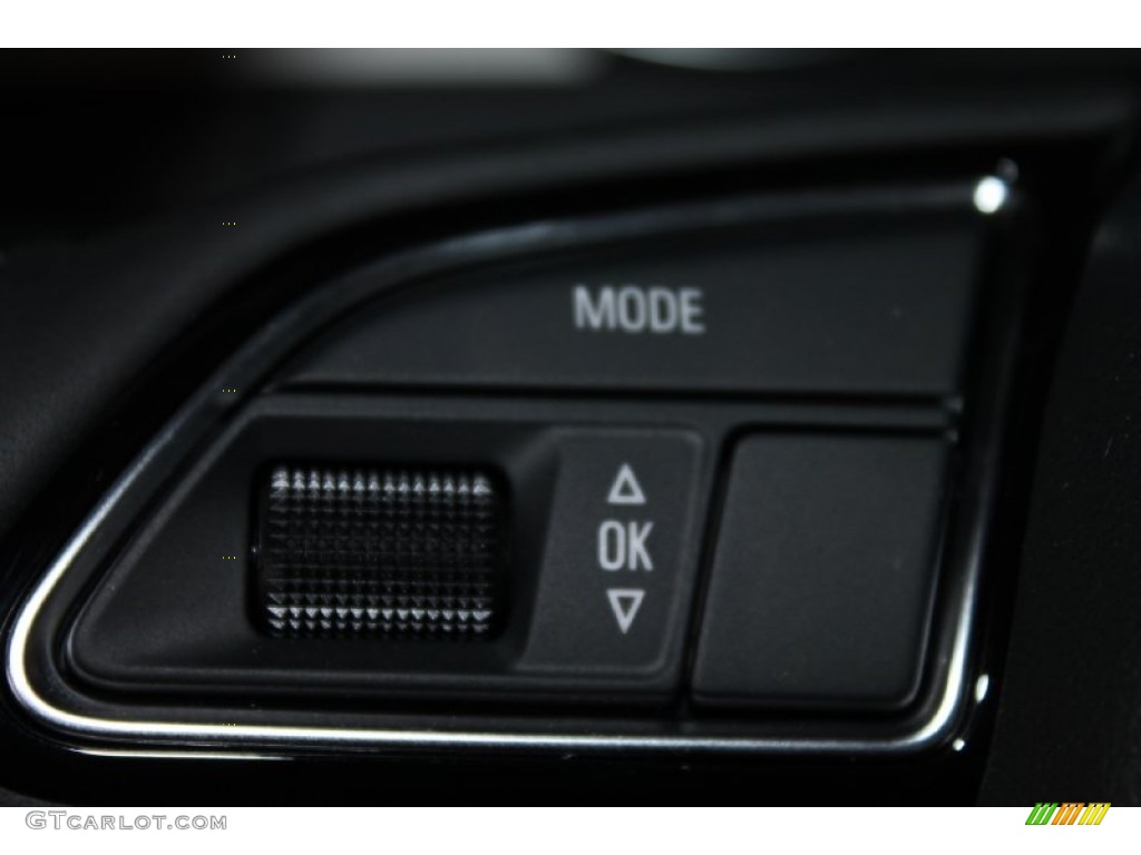 2013 Audi A5 2.0T quattro Coupe Controls Photo #80706686