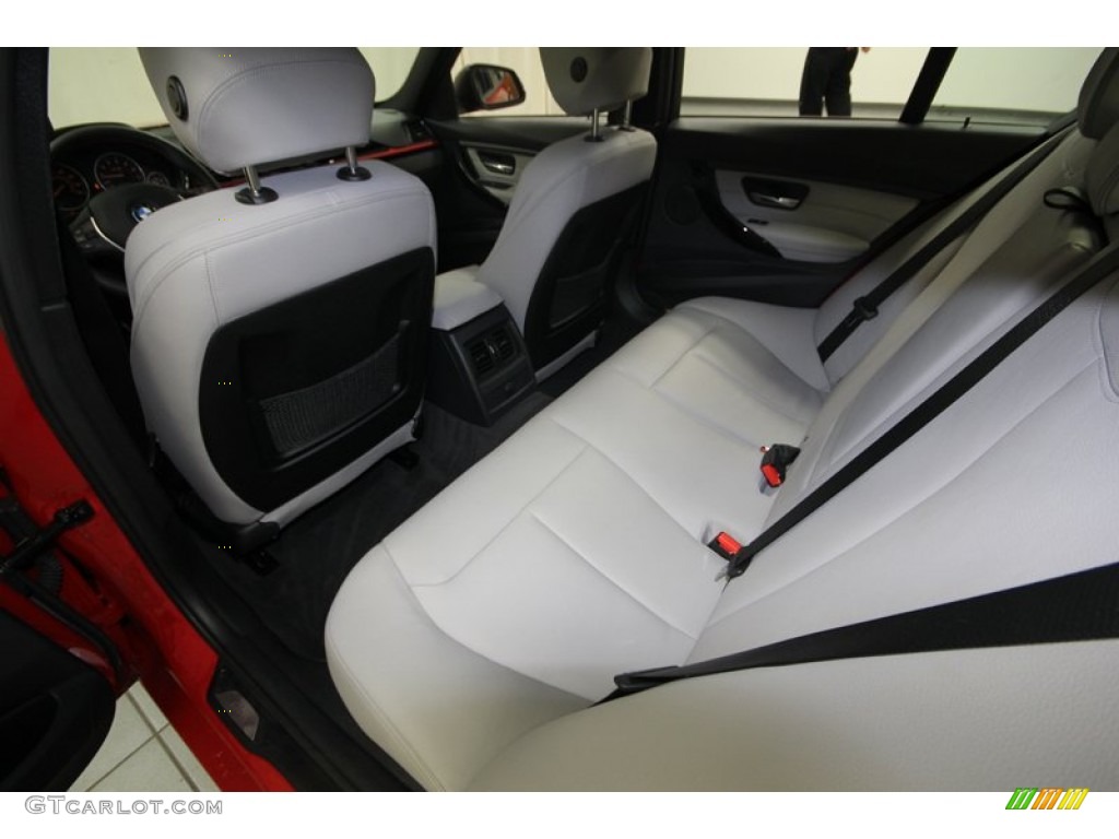 2012 BMW 3 Series 328i Sedan Rear Seat Photo #80707625