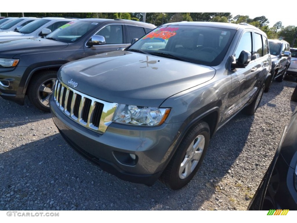 2013 Grand Cherokee Laredo - Mineral Gray Metallic / Dark Graystone/Medium Graystone photo #1