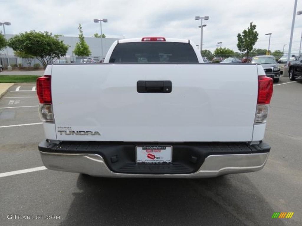 2013 Tundra Double Cab - Super White / Graphite photo #17