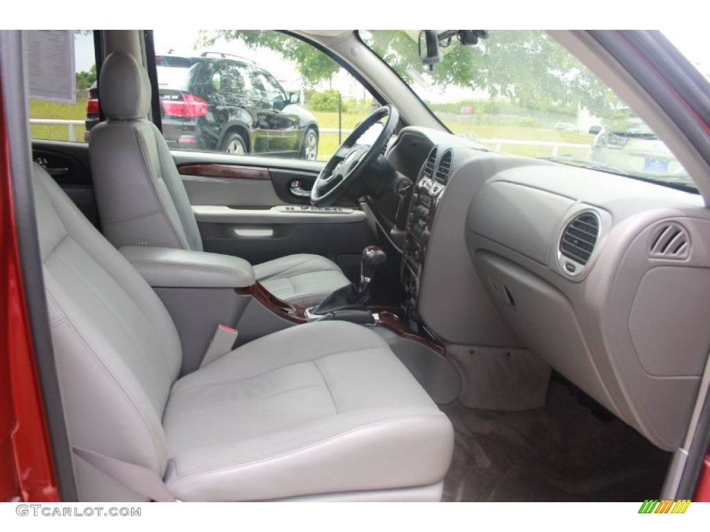 2005 GMC Envoy XL SLT Front Seat Photos