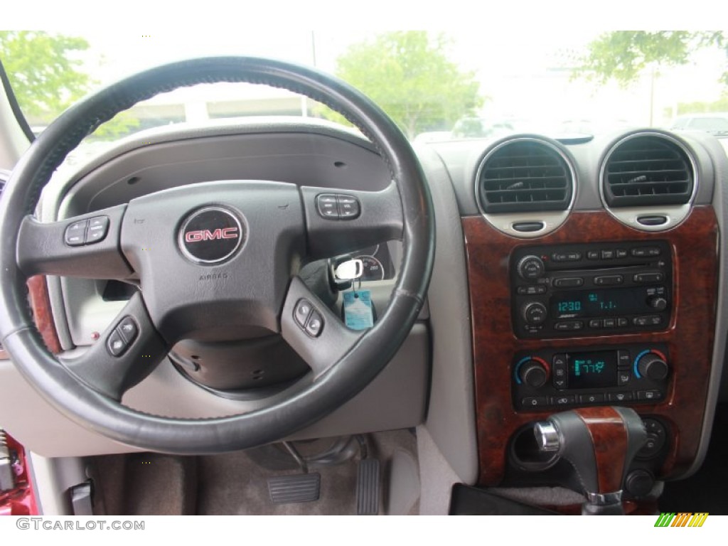 2005 GMC Envoy XL SLT Light Gray Dashboard Photo #80711744