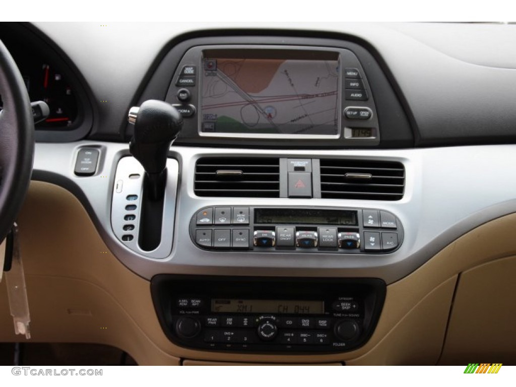2010 Honda Odyssey EX-L Controls Photo #80712634