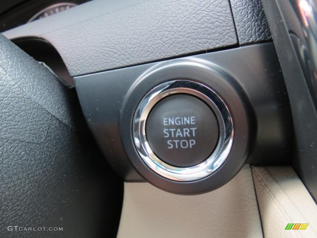 2013 Toyota Camry XLE V6 Controls Photo #80713927
