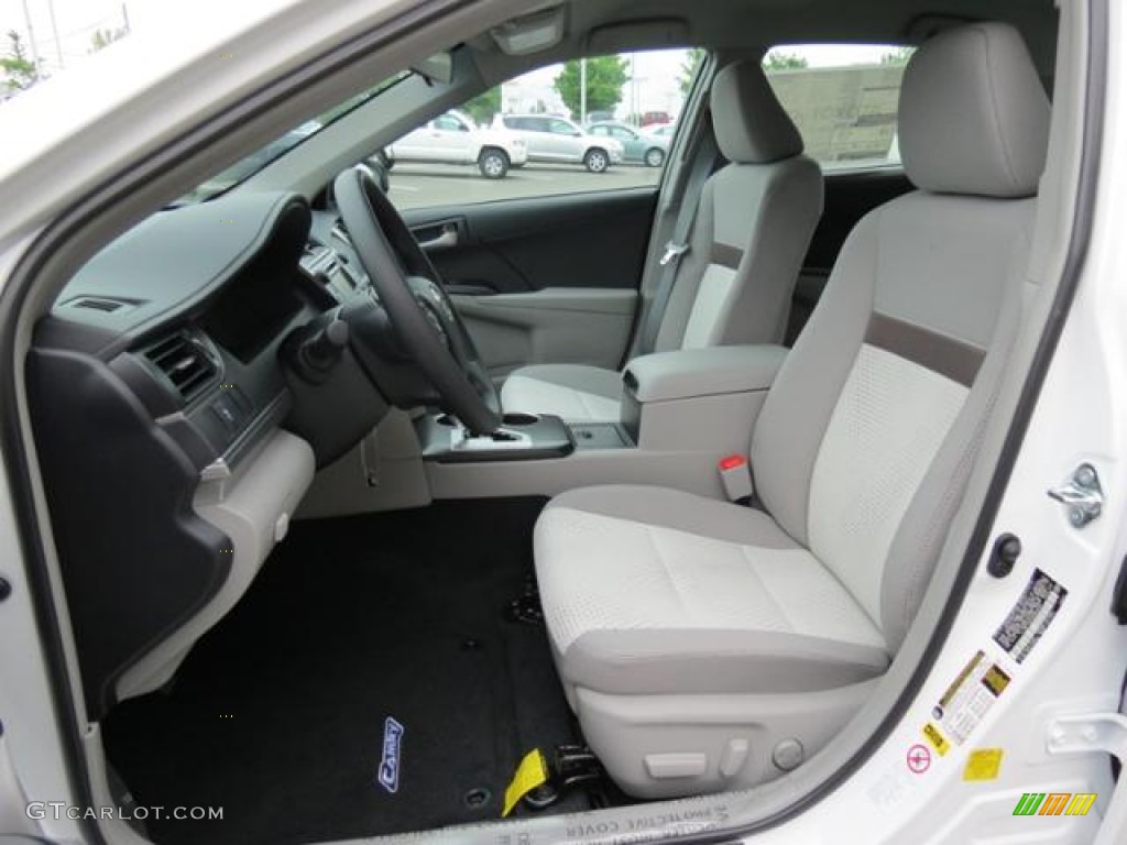 Ash Interior 2013 Toyota Camry LE Photo #80714129