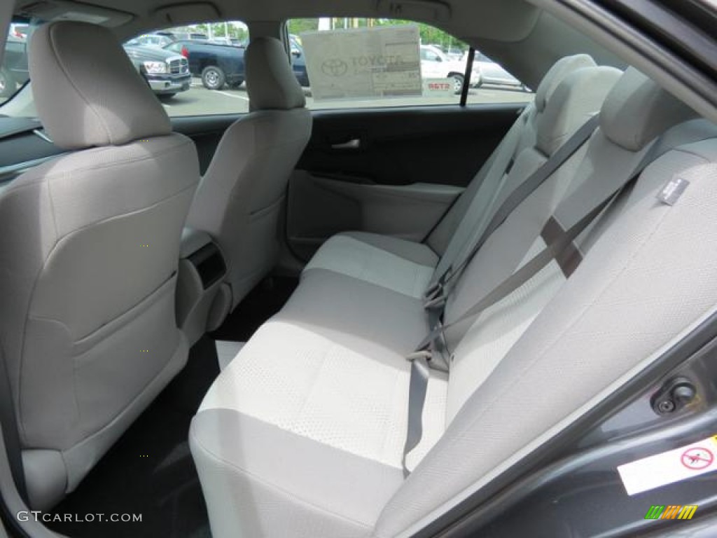 2013 Camry LE - Magnetic Gray Metallic / Ash photo #6