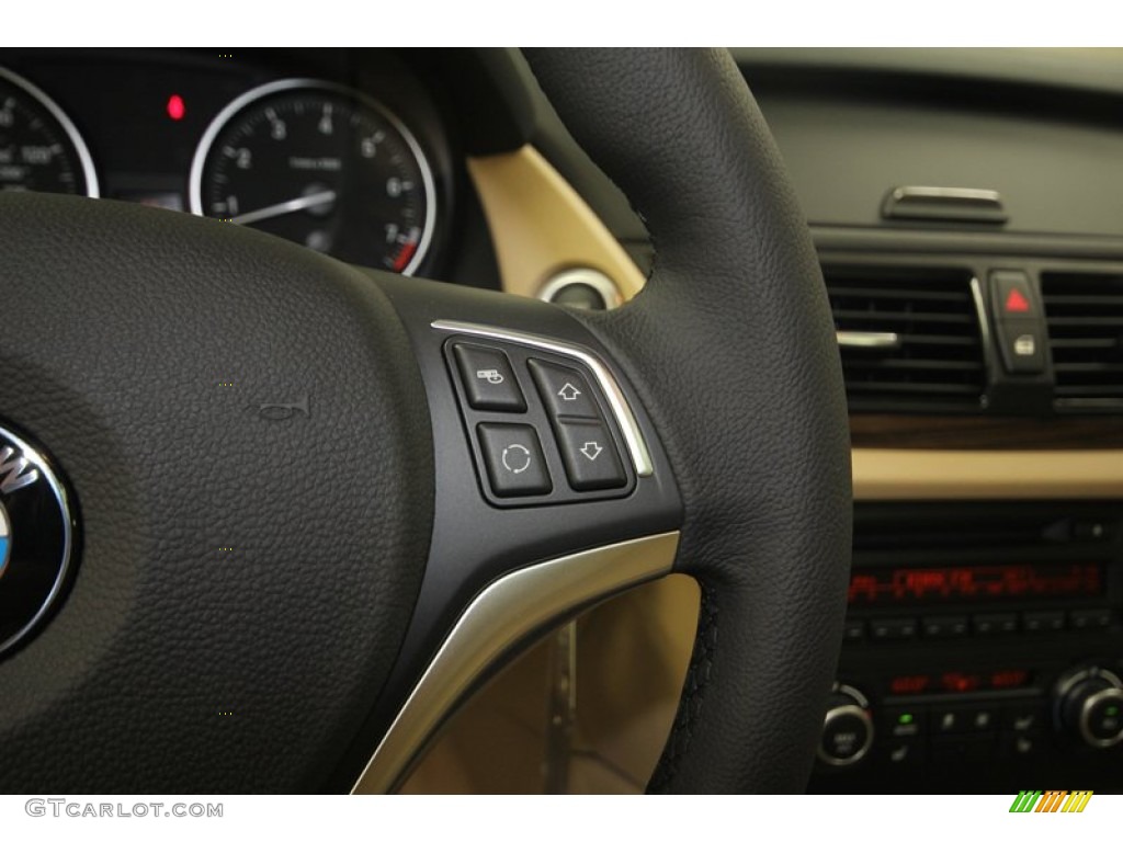 2014 BMW X1 sDrive28i Controls Photo #80715851