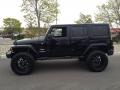 Black - Wrangler Unlimited Sahara 4x4 Photo No. 4