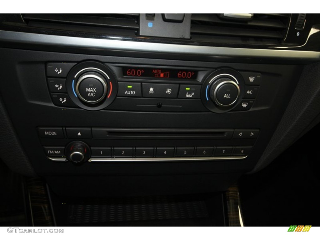 2014 BMW X3 xDrive28i Controls Photo #80717129