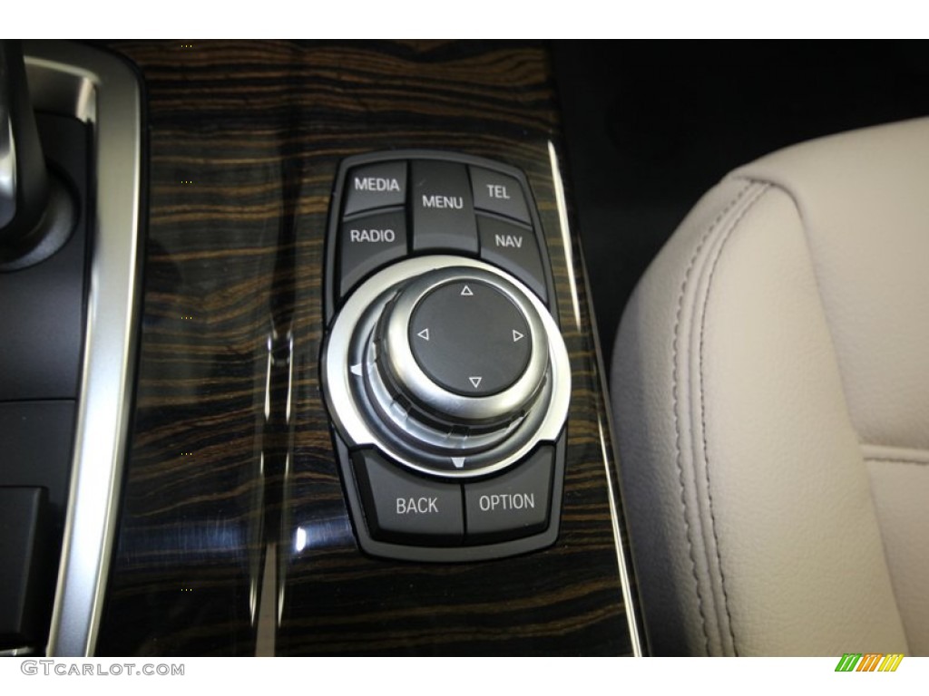 2014 BMW X3 xDrive28i Controls Photo #80717654