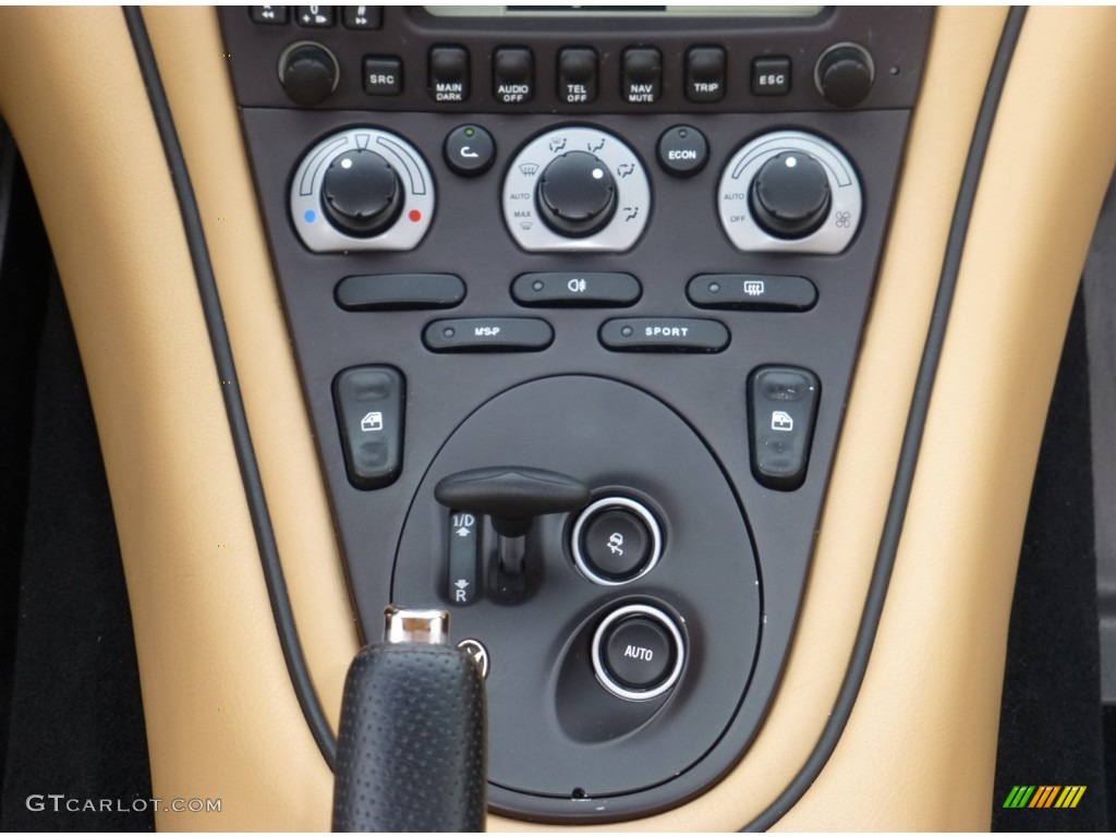 2004 Maserati Coupe Cambiocorsa Controls Photo #80719013