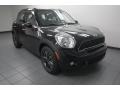 Absolute Black - Cooper S Countryman Photo No. 1
