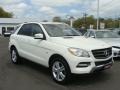 Arctic White - ML 350 4Matic Photo No. 3