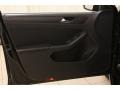 Black - Jetta SE Sedan Photo No. 4