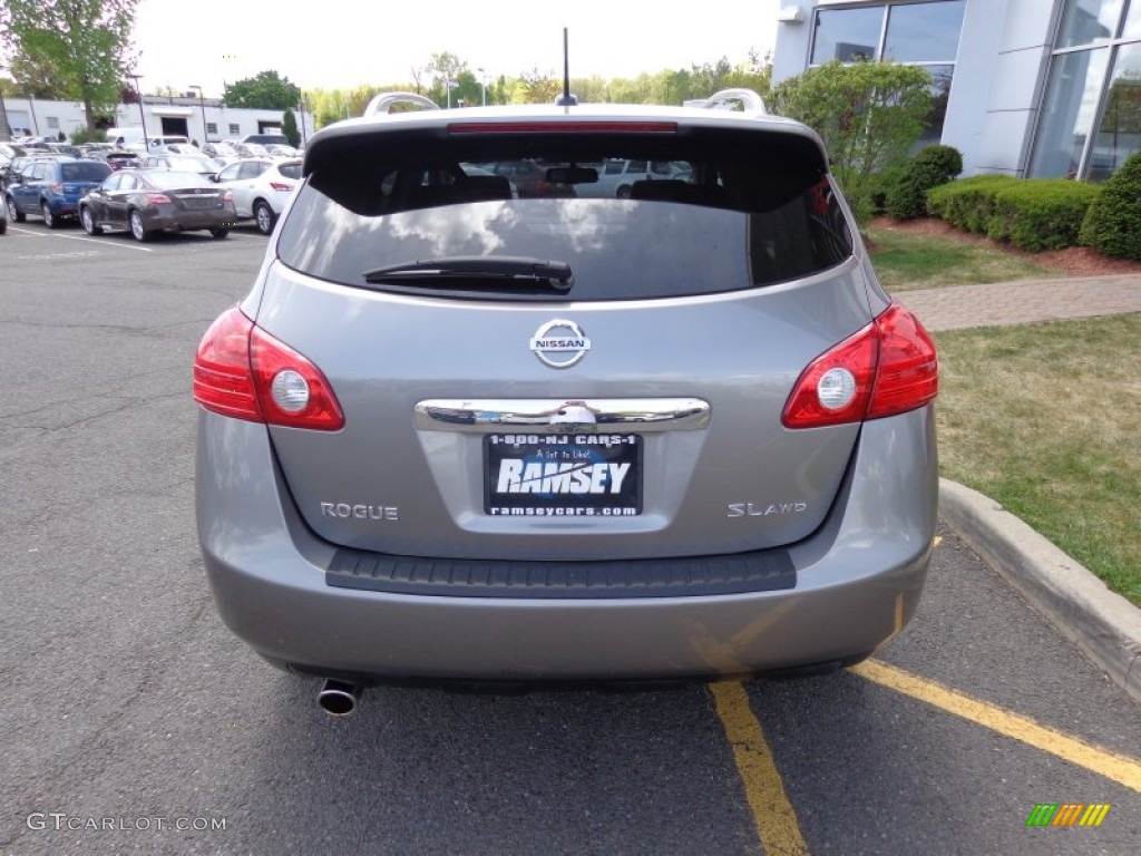 2011 Rogue SL AWD - Gotham Gray Metallic / Black photo #4