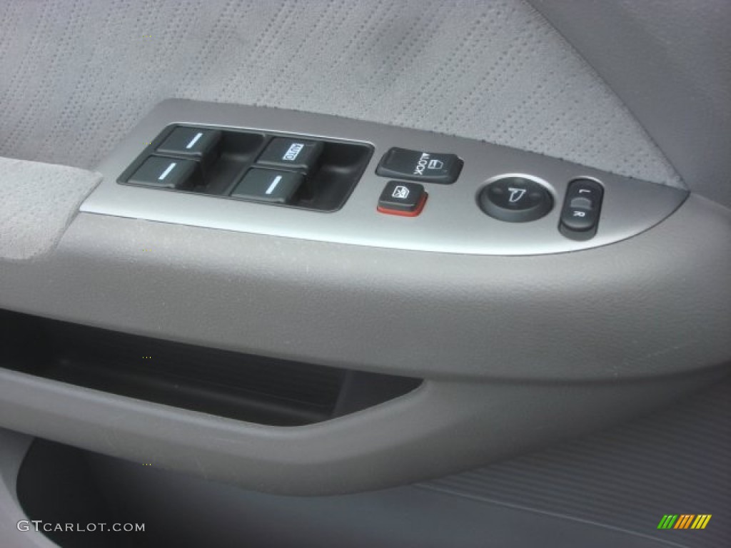 2010 Odyssey LX - Ocean Mist Metallic / Gray photo #18