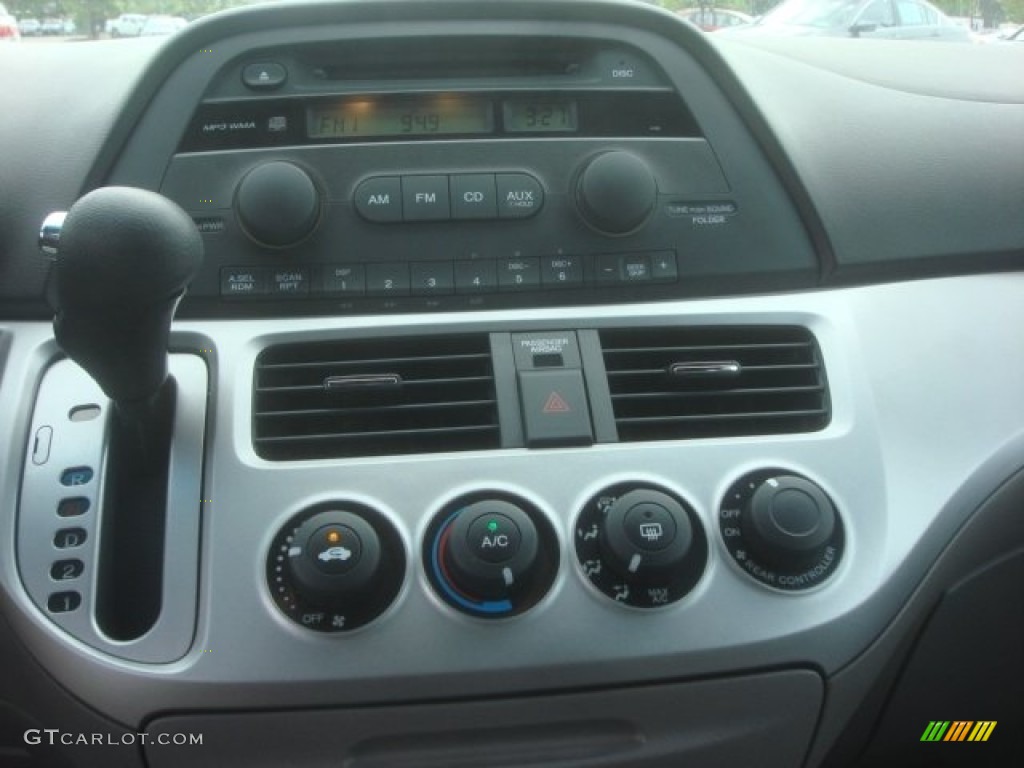 2010 Odyssey LX - Ocean Mist Metallic / Gray photo #21