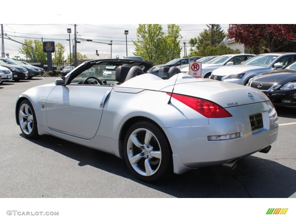 2007 350Z Touring Roadster - Silver Alloy Metallic / Charcoal photo #5