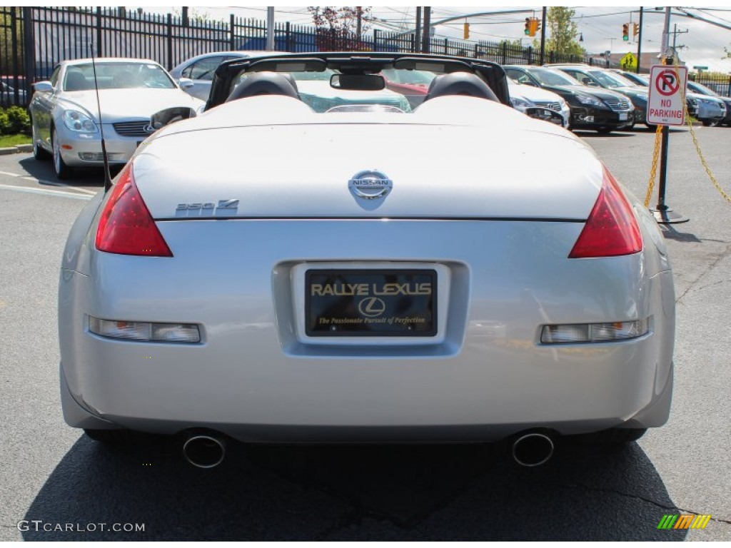 2007 350Z Touring Roadster - Silver Alloy Metallic / Charcoal photo #6