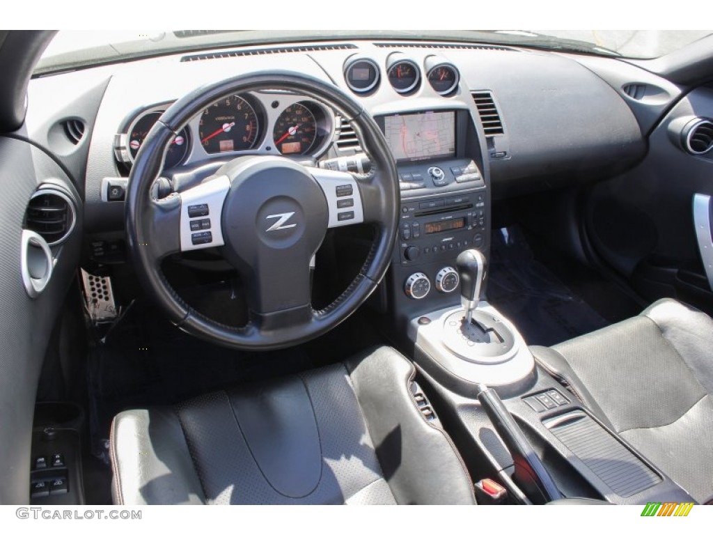 2007 350Z Touring Roadster - Silver Alloy Metallic / Charcoal photo #18