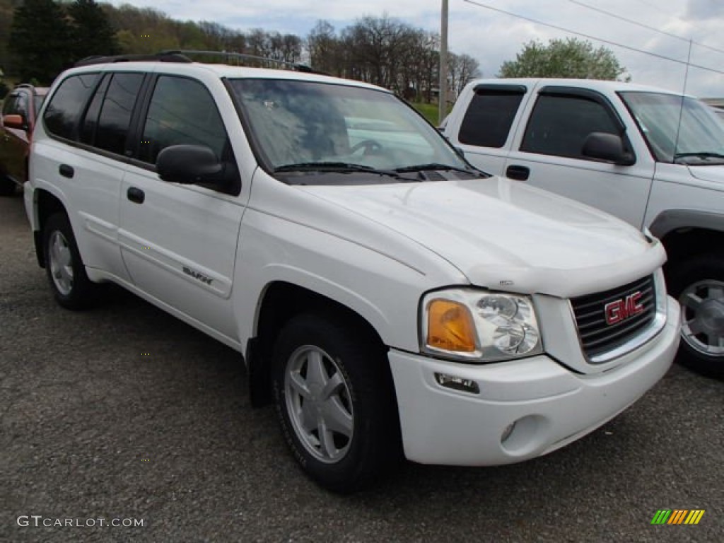 2002 Envoy SLE 4x4 - Summit White / Medium Pewter photo #1