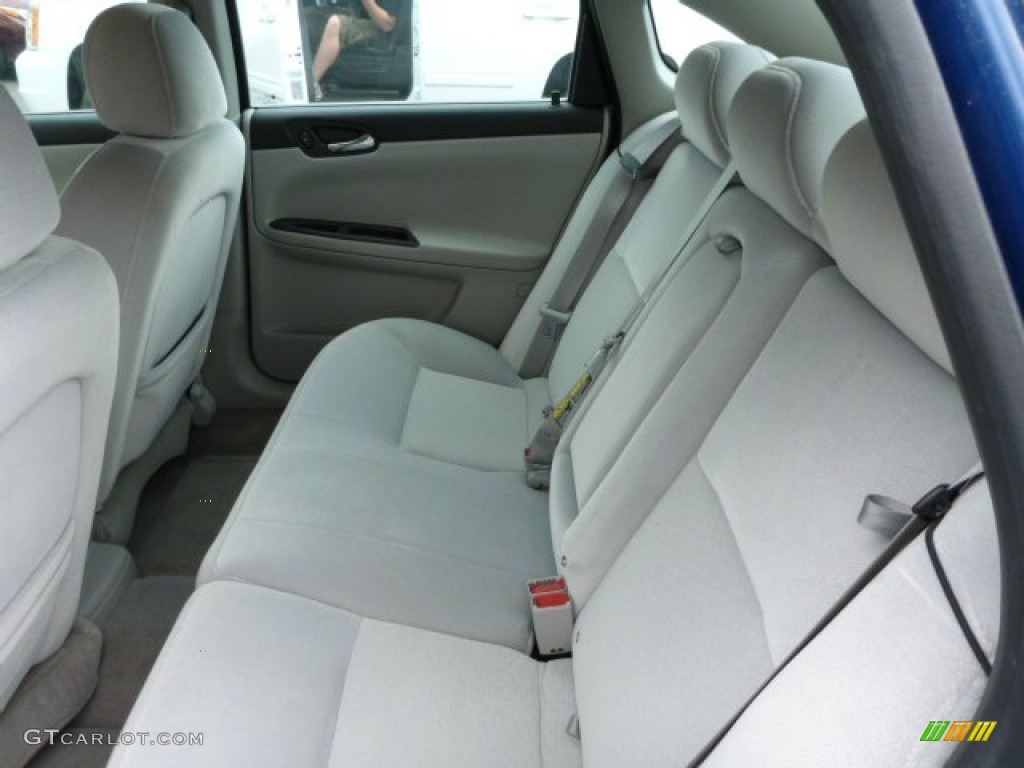 2006 Chevrolet Impala LT Rear Seat Photo #80729832