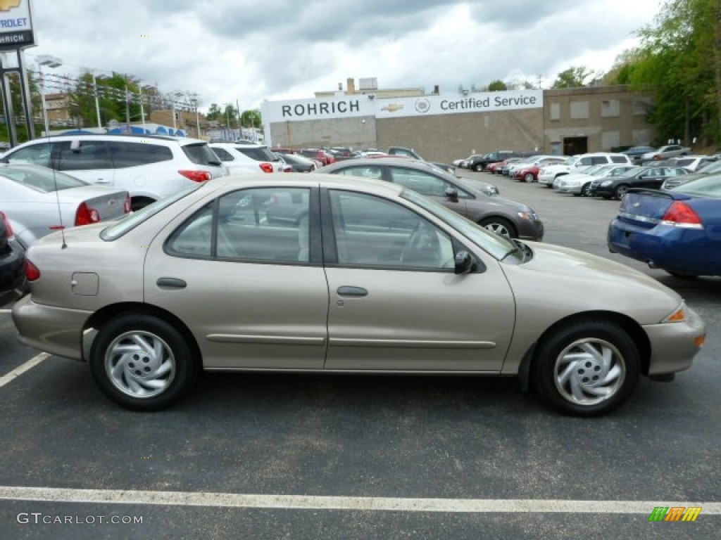 1999 Cavalier LS Sedan - Medium Sunset Gold Metallic / Neutral photo #2