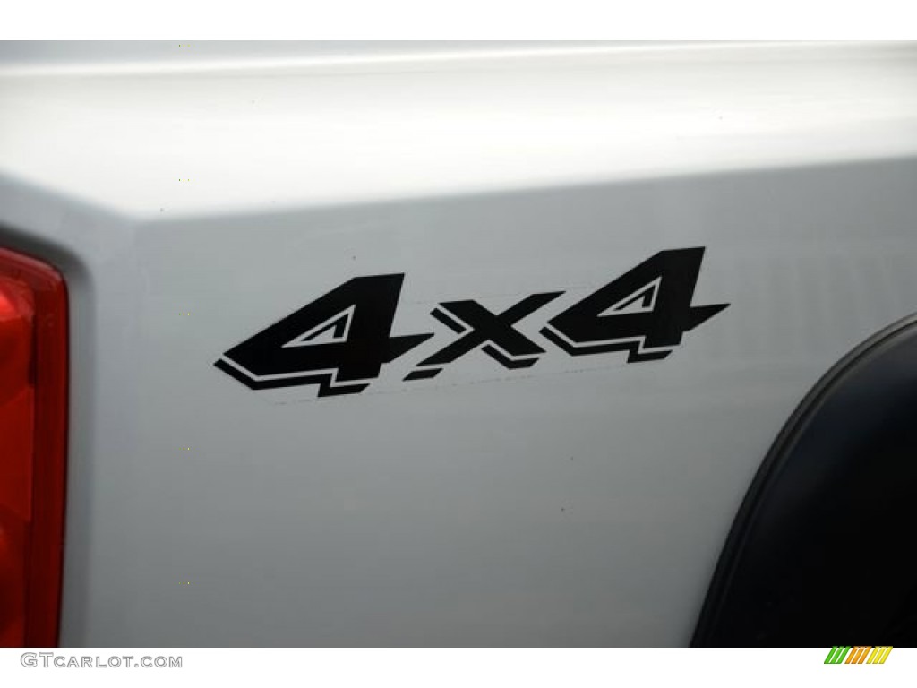 2005 Dakota SLT Quad Cab 4x4 - Bright Silver Metallic / Medium Slate Gray photo #6
