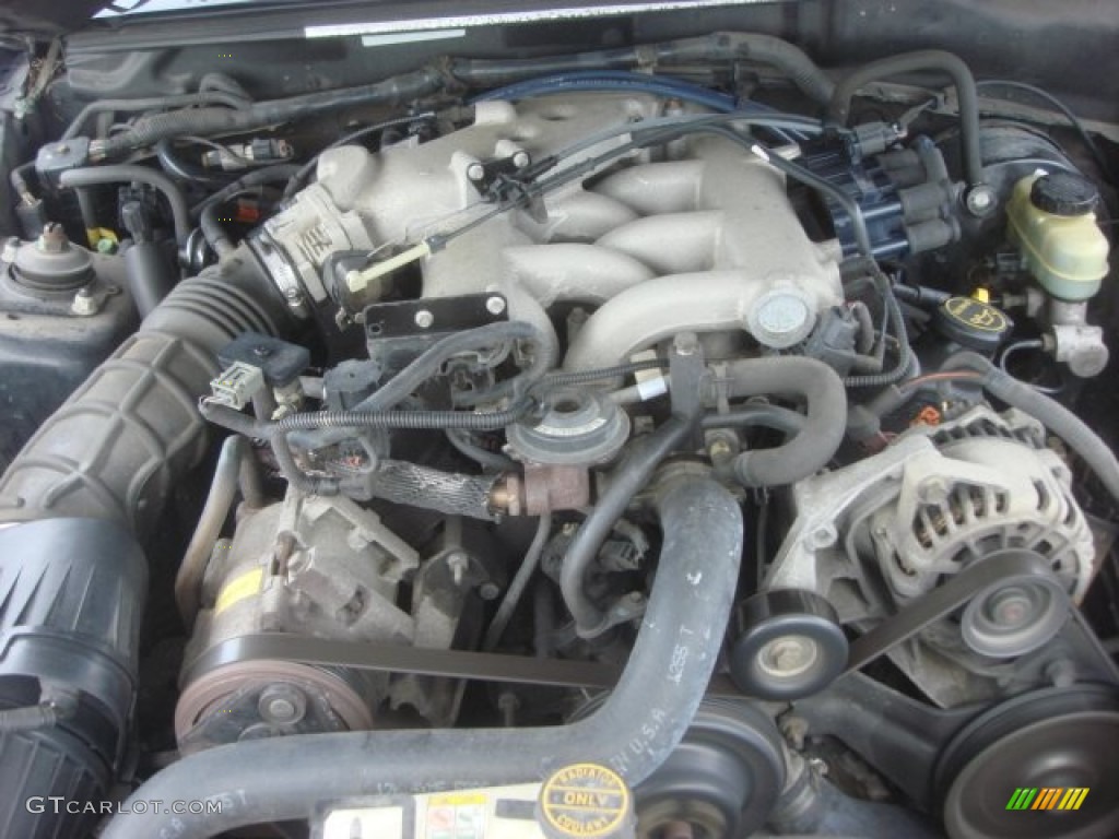 2002 Ford Mustang V6 Coupe 3.8 Liter OHV 12-Valve V6 Engine Photo #80732283