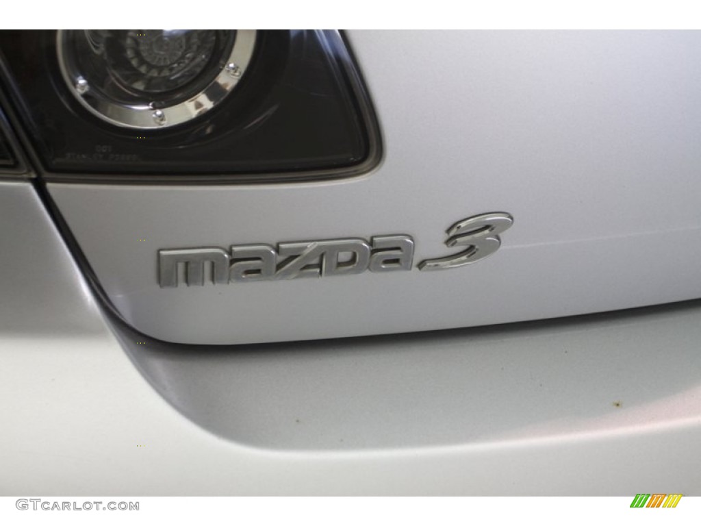 2004 MAZDA3 s Hatchback - Sunlight Silver Mica / Black/Red photo #8