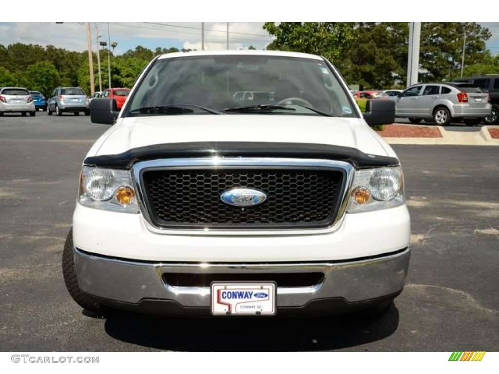 2007 F150 XLT SuperCab - Oxford White / Medium Flint photo #2