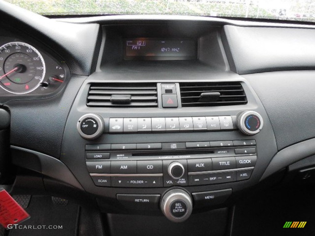 2010 Honda Accord LX-S Coupe Controls Photo #80733928