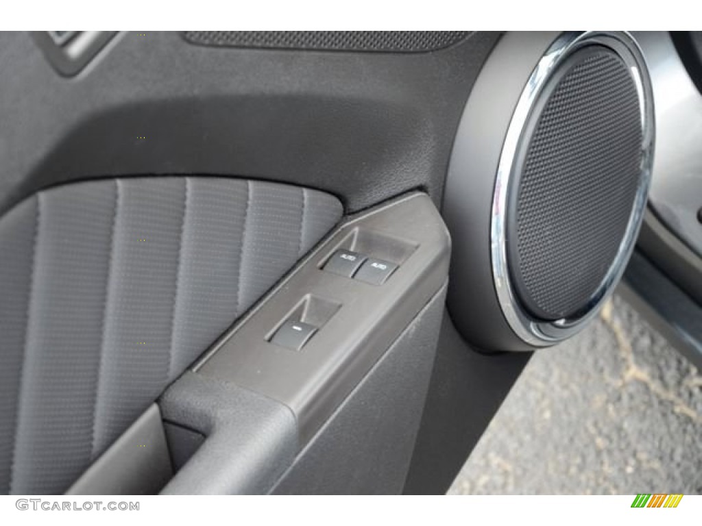 2012 Mustang V6 Premium Convertible - Sterling Gray Metallic / Charcoal Black photo #24