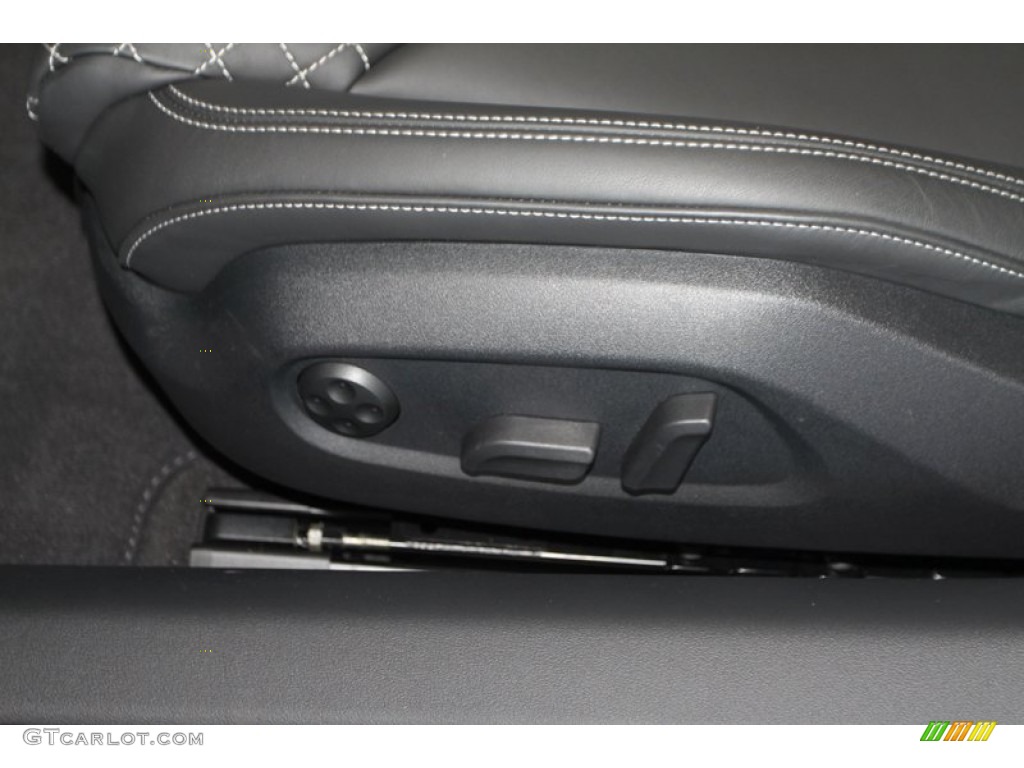 2014 Audi R8 Spyder V10 Controls Photo #80735061