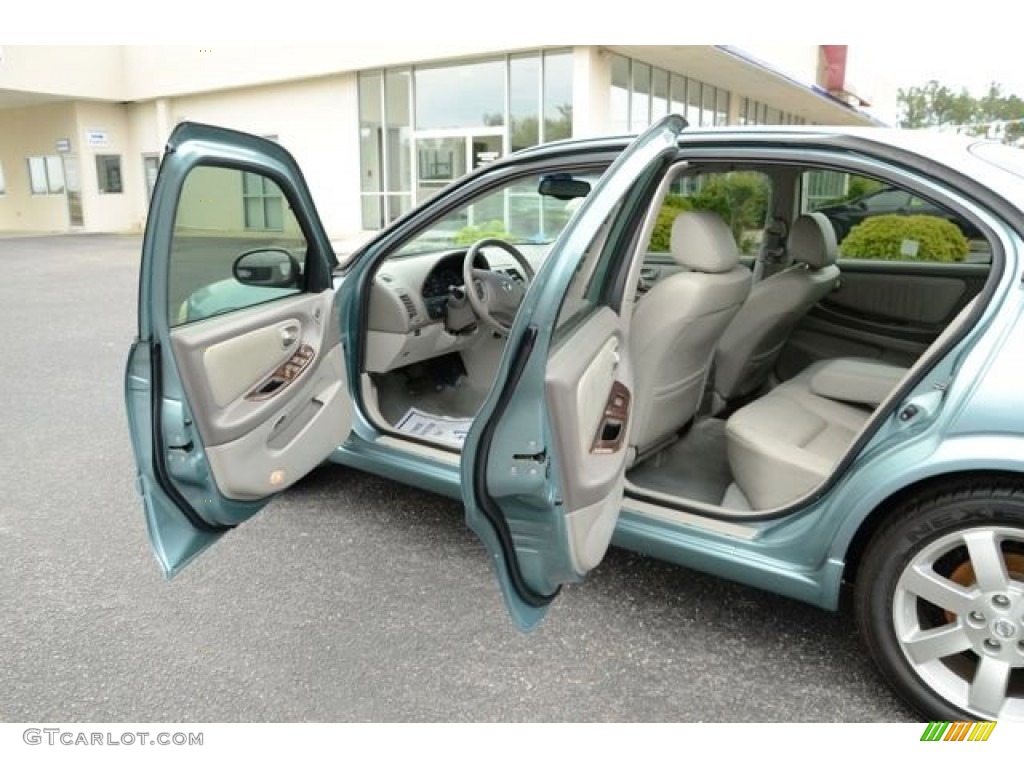 2002 Maxima GLE - Sherwood Green Pearl / Blond photo #11
