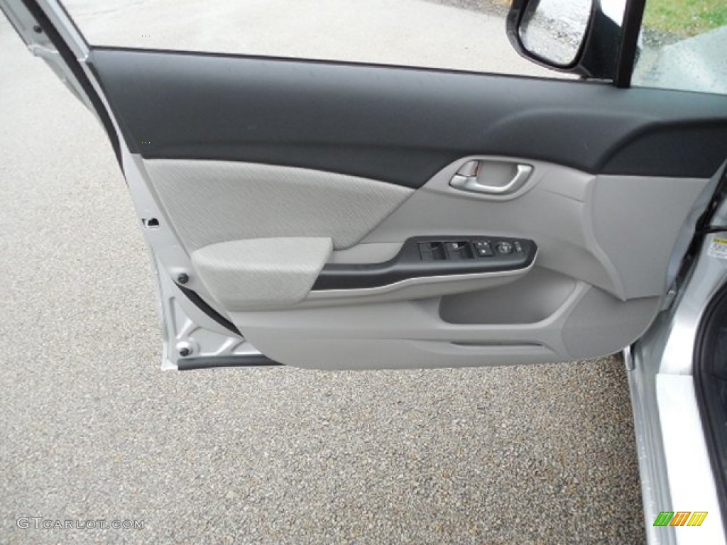 2013 Civic LX Sedan - Alabaster Silver Metallic / Gray photo #6
