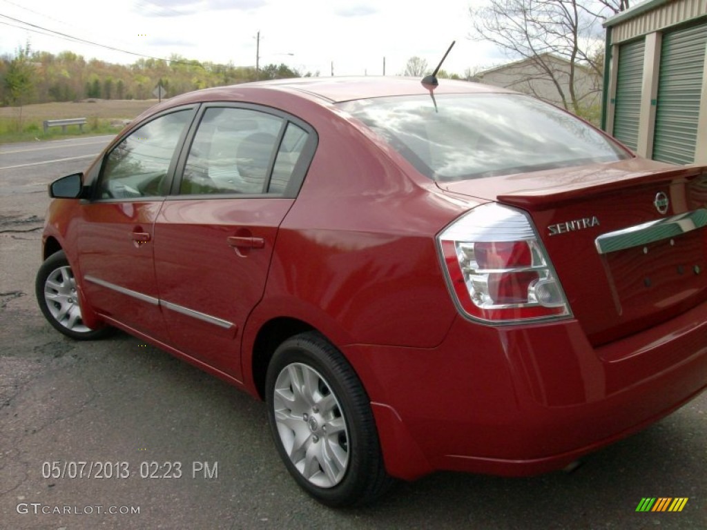 2011 Sentra 2.0 S - Red Brick / Charcoal photo #5