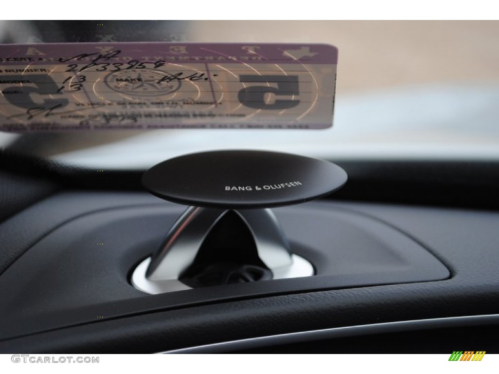 2013 Audi S6 4.0 TFSI quattro Sedan Audio System Photo #80739364