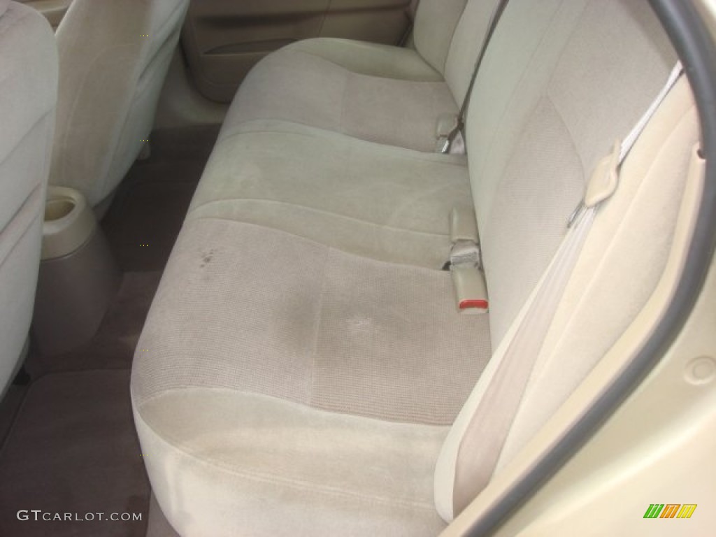 2000 Ford Taurus SE Rear Seat Photo #80739854