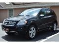 Black - ML 350 4Matic Photo No. 3