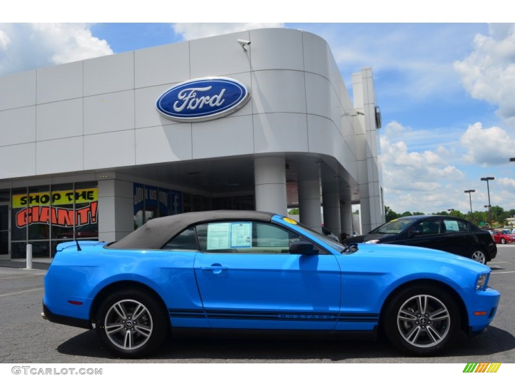 Grabber Blue 2010 Ford Mustang V6 Premium Convertible Exterior Photo #80740926