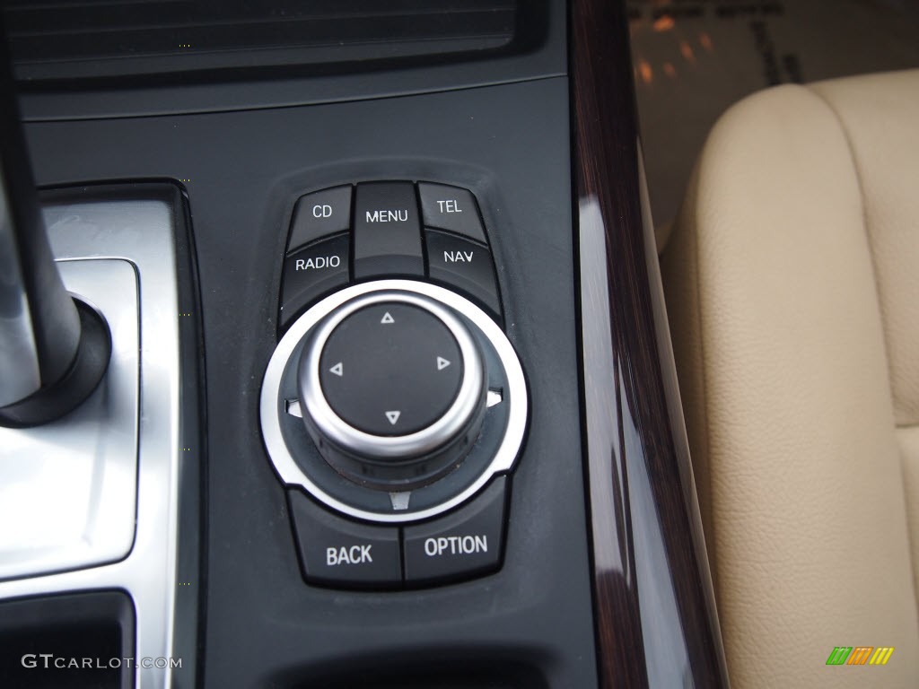 2011 BMW X5 xDrive 35i Controls Photo #80746656