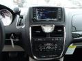 2013 Stone White Chrysler Town & Country Touring - L  photo #17